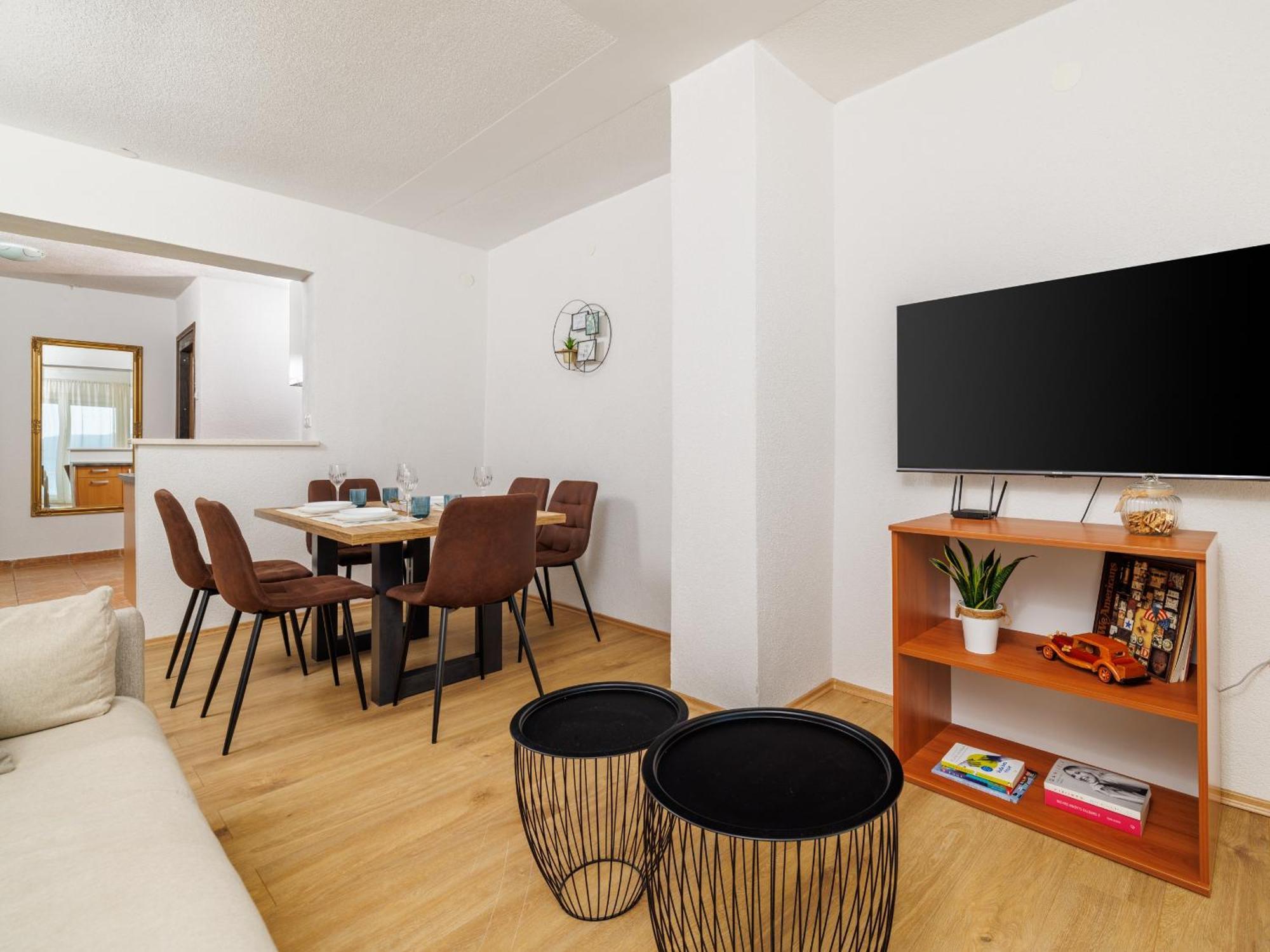Apartmani Tijana Новий Винодольський Екстер'єр фото